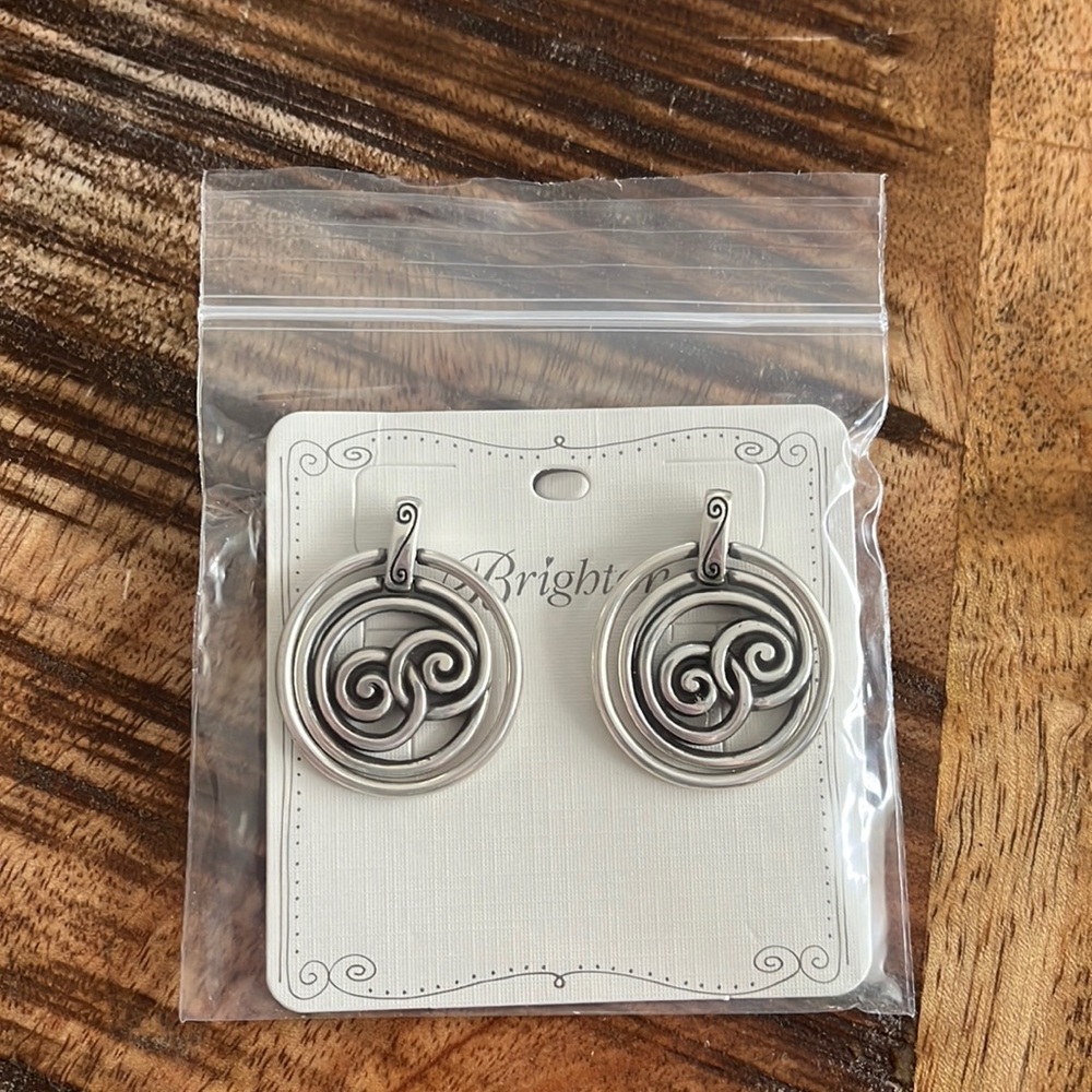 BRIGHTON EARRINGS NEVER USED NEW